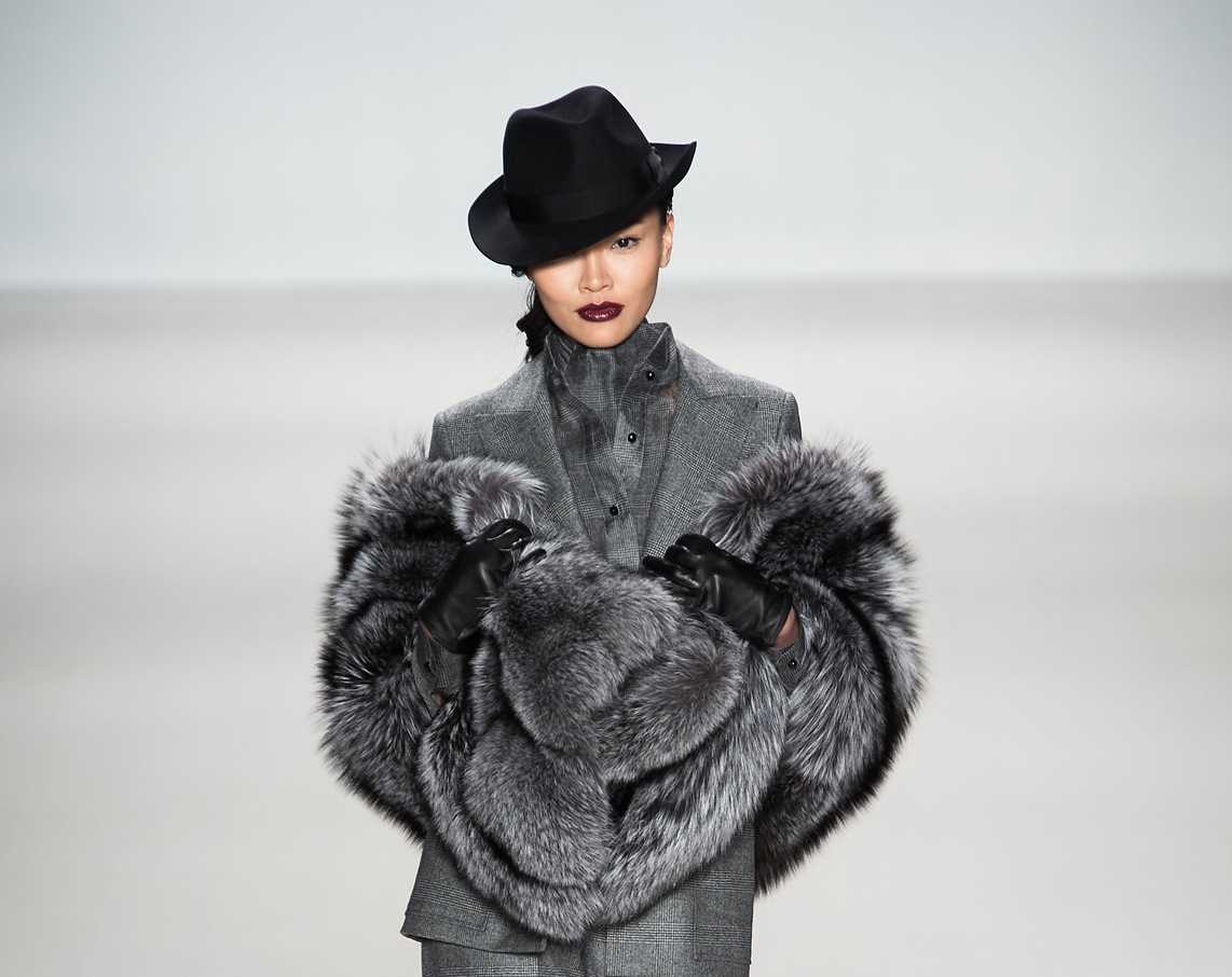 Zang Toi  shows fall/winter 2014 collection during New York Fashion Week