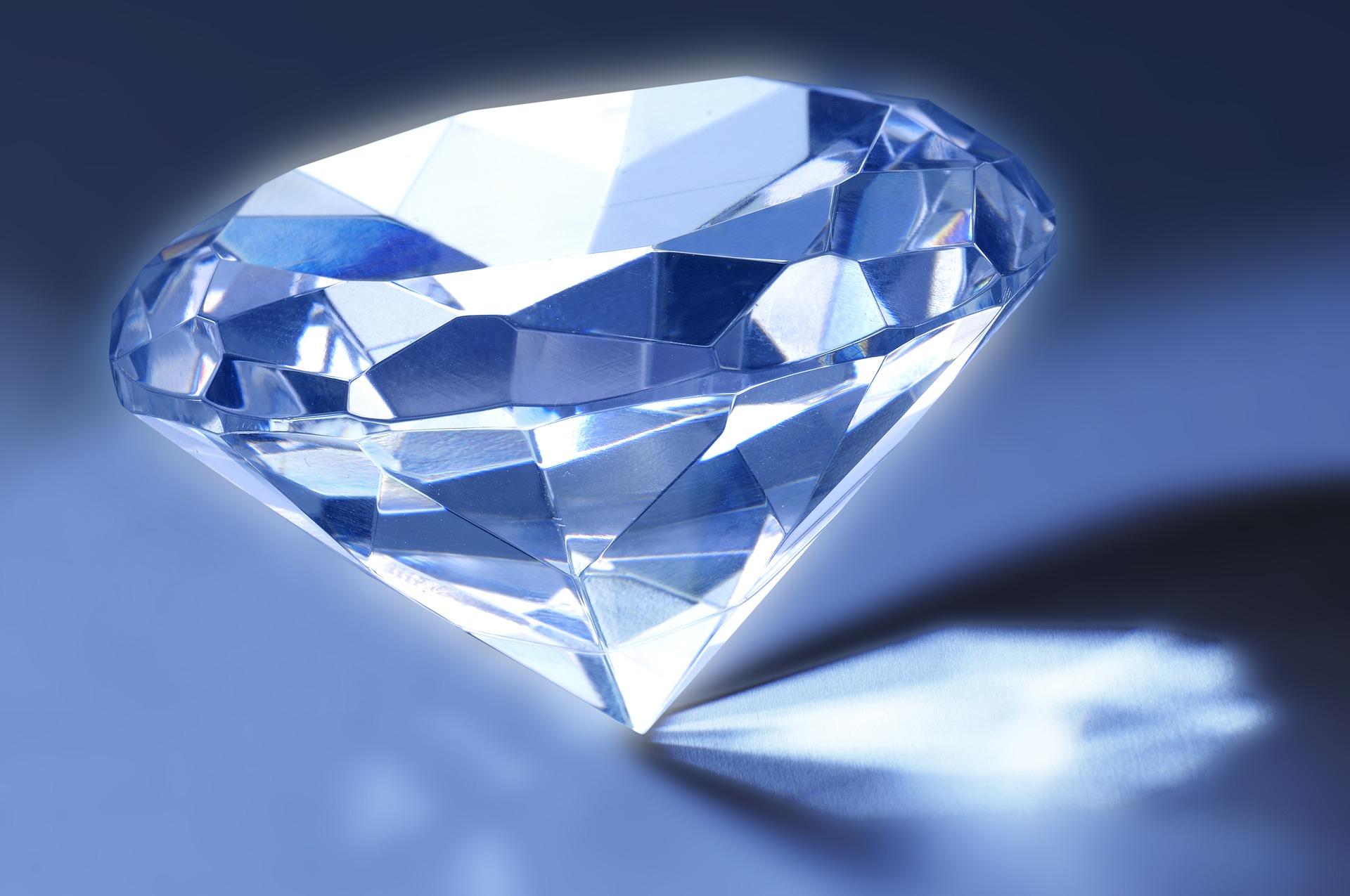 World’s Largest Uncut Diamond Hit’s London’s Auction House
