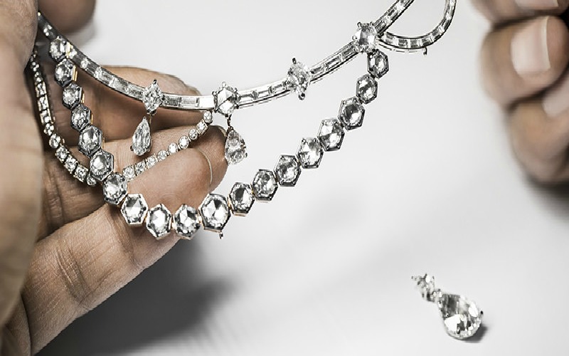 Dior’s Opulent New Jewelry Brings Back Baroque Elegance