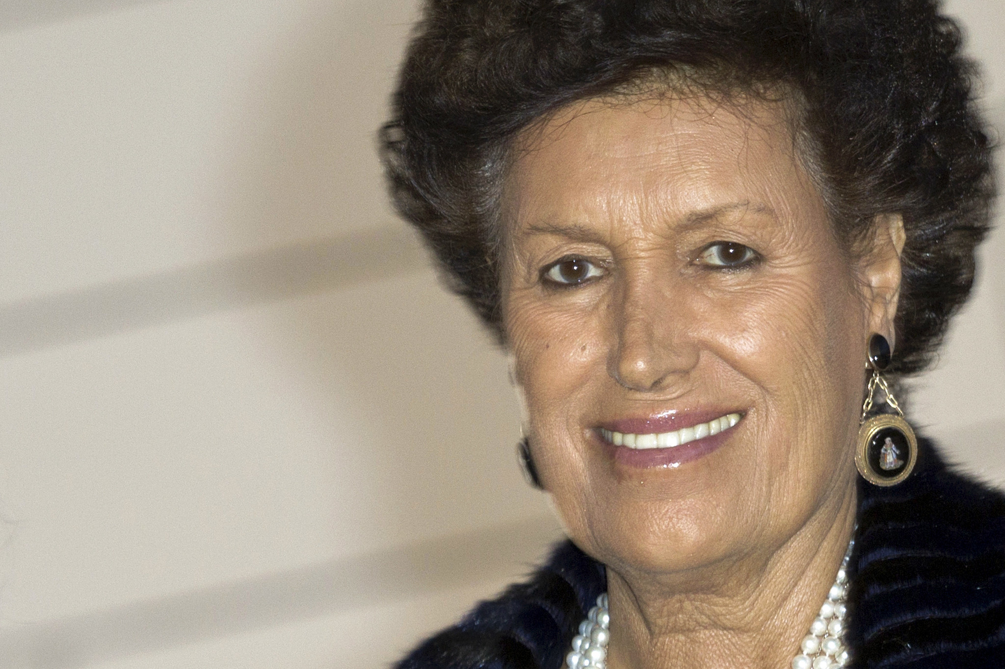 Fashion Pioneer Carla Fendi Dies at 79
