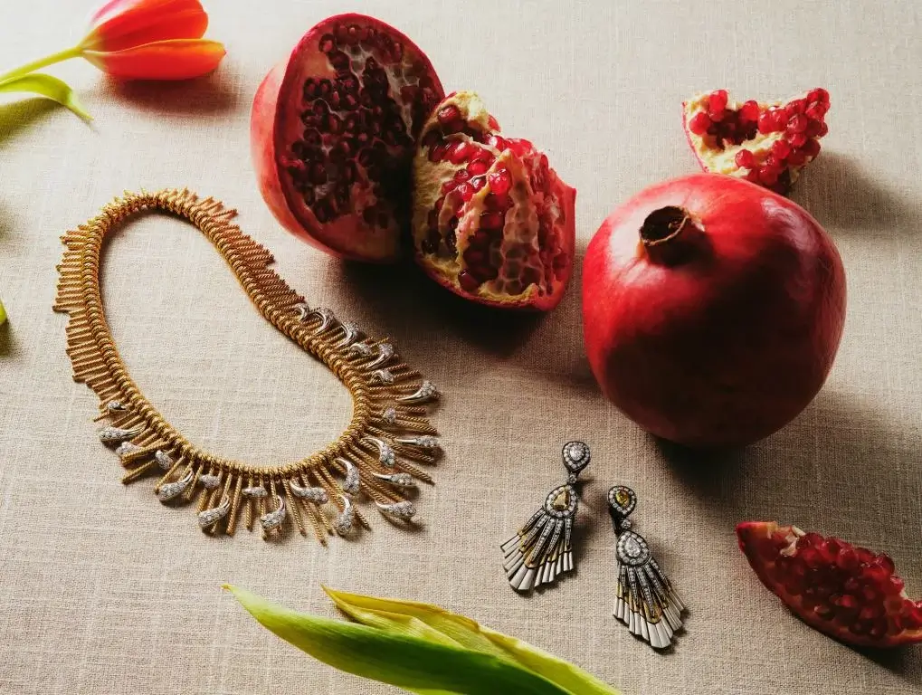 Jewelry with pomegranate