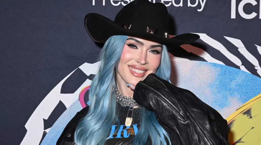 Megan Fox Debuted Bright Blue Hair Extensions
